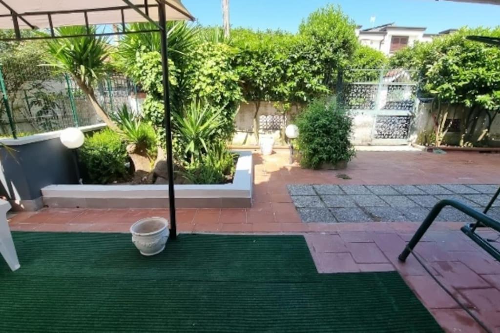 Villa Rita Giugliano In Campania Exterior photo